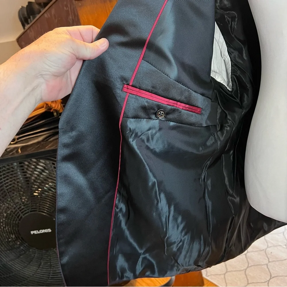 Express Men's Plaid Blazer - Red and Blue - Picture 3 of 7